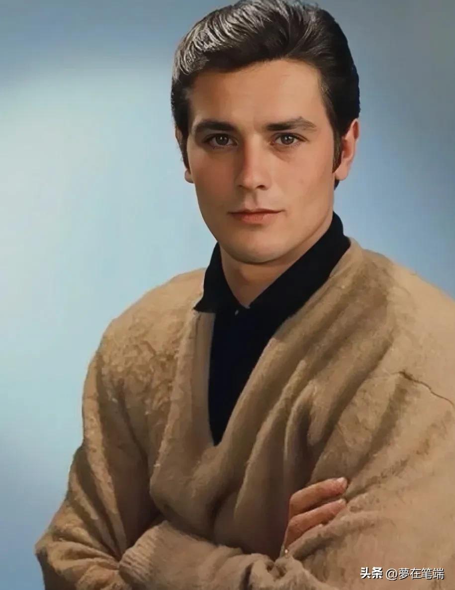 阿兰德龙和莫妮卡贝鲁奇广告,阿兰德龙和莫妮卡贝鲁奇什么关系