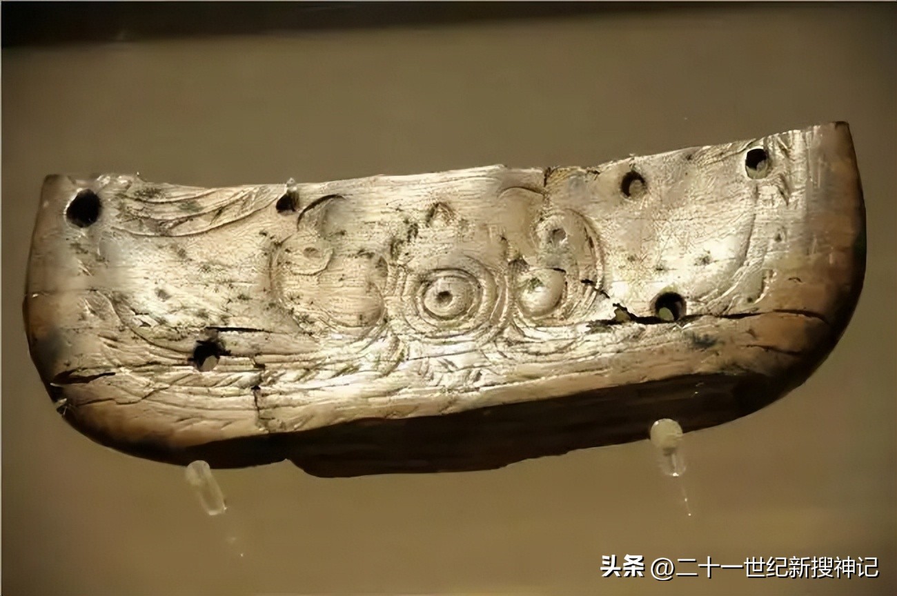 天干十神兽的故事（三）有凤来仪，变化万千，从神话飞入现实