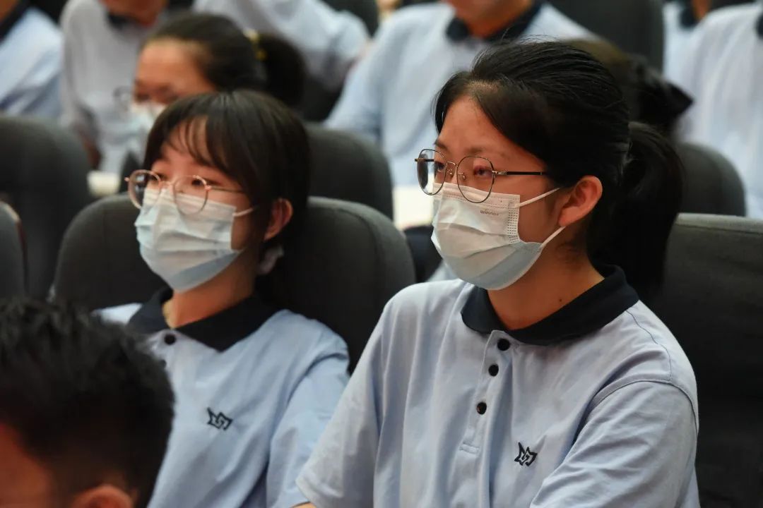 喜迎二十大永远跟党走走进新征程,喜迎二十大永远跟党奋进新征程图