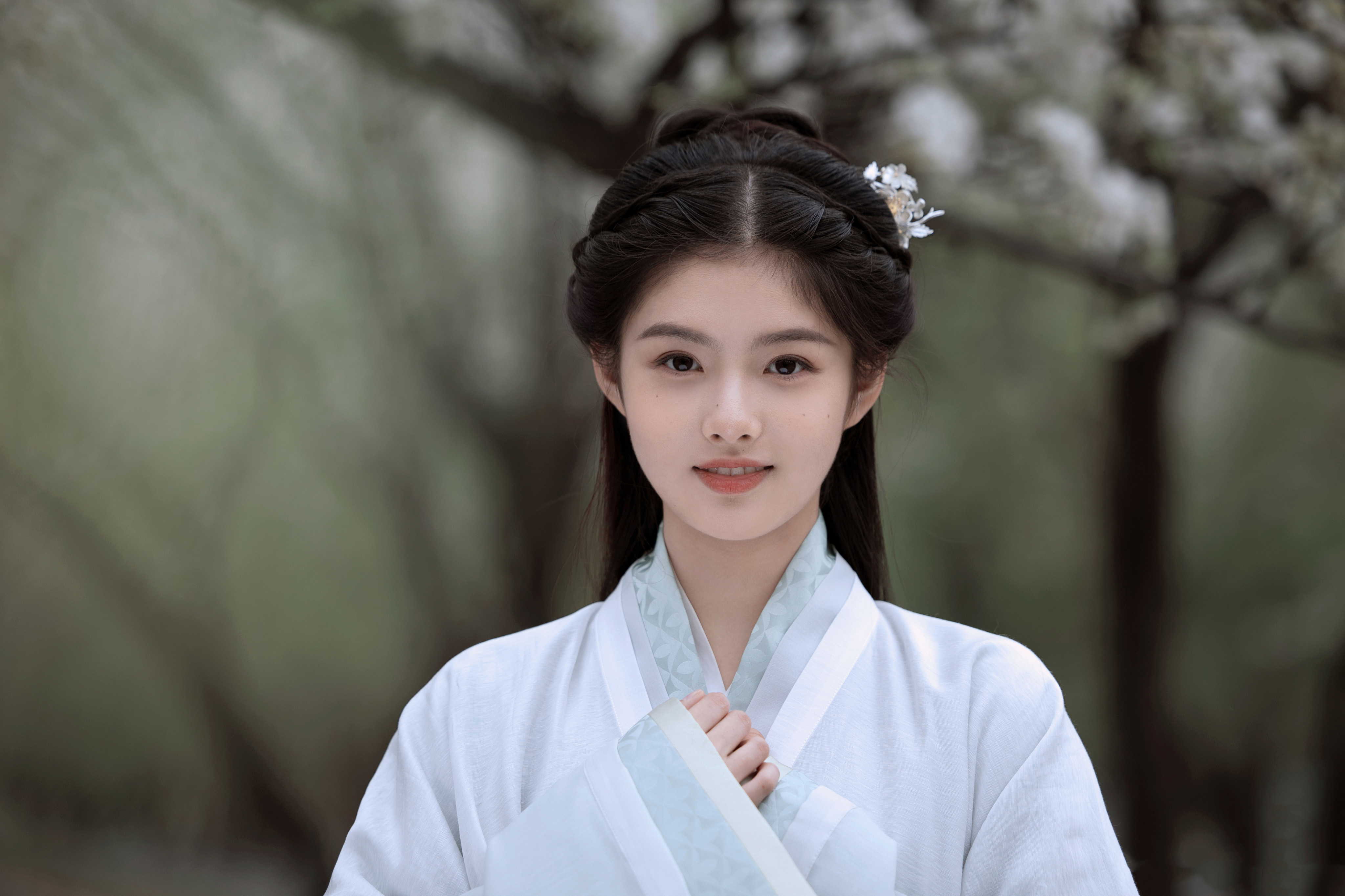 鍥介濡傜敾绯诲垪,鍥介姹夋湇鍐欑湡