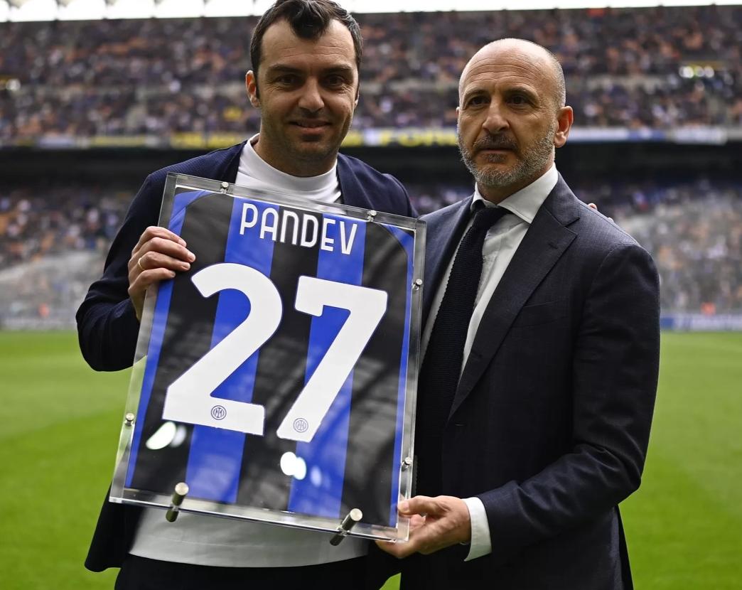 15球3助攻前锋愿加盟国米，小因扎吉3比1手刃旧主，戈森斯留下吧