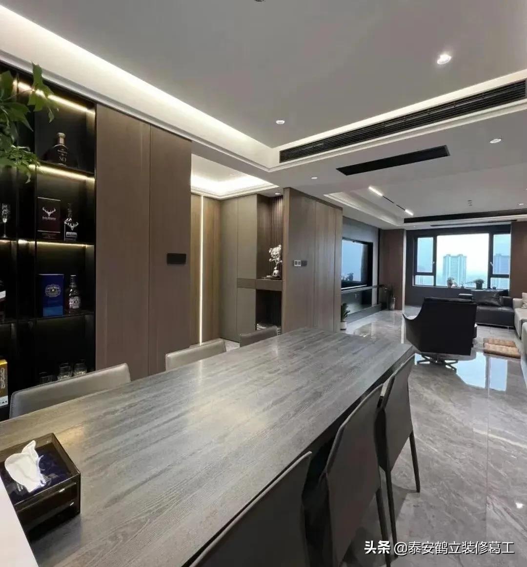 中央空调只开一个出风口费电吗,中央空调不要出风口能便宜多少