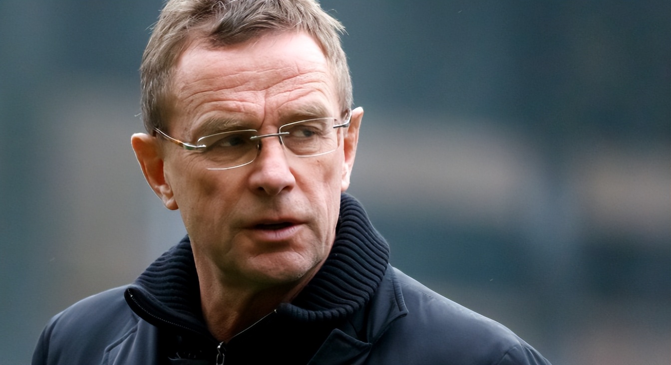 c罗获得欧冠次数超过梅西,c罗在皇马梅西拿了几个联赛冠军