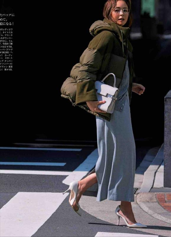 日本女人穿搭包包,日本中年女人穿搭