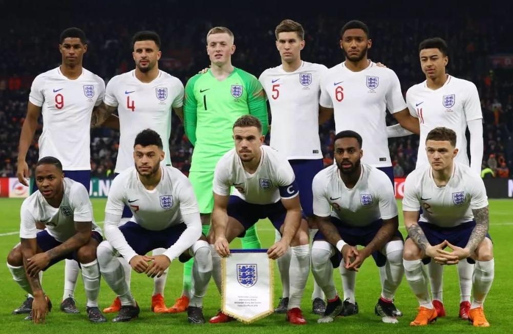 周三足球比分推荐,周三足球比赛全部资料