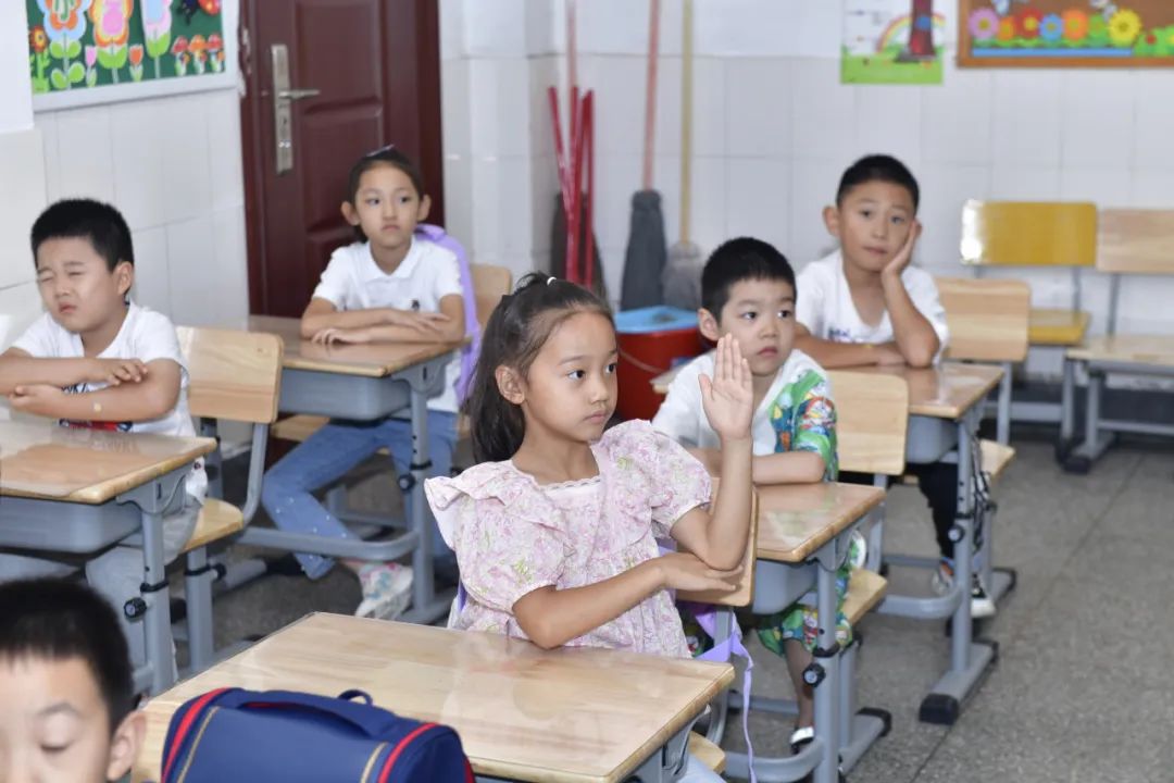 南京市秦淮实验小学一年级新生开学啦
