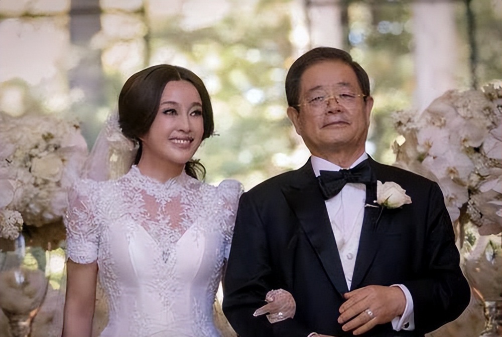 刘晓庆回顾人生低谷,刘晓庆首谈自己的入狱经历