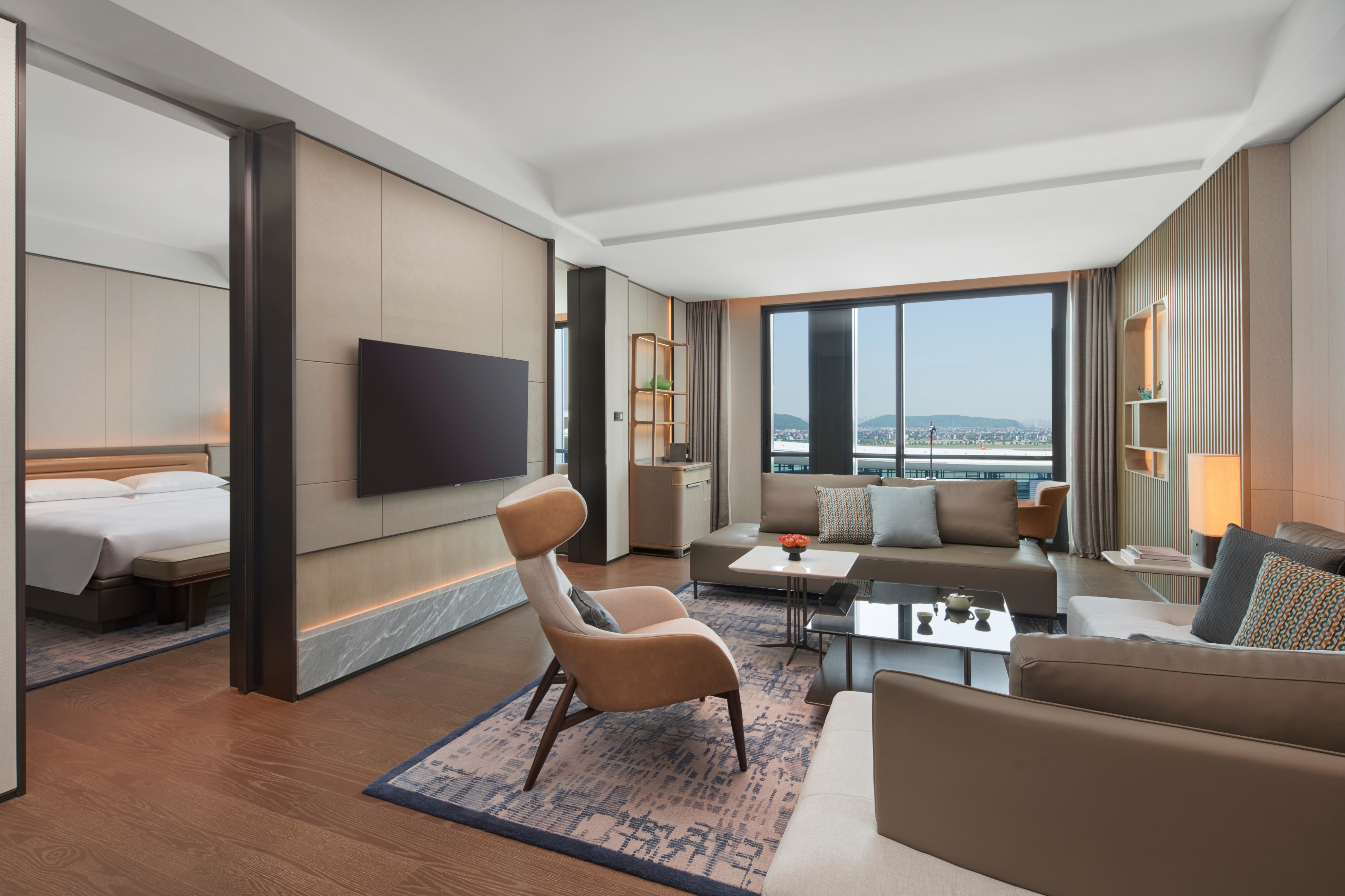 展翼活力杭州与世界互联杭州萧山国际机场凯悦酒店正式启幕迎宾