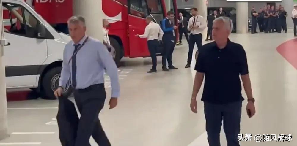 佛罗伦萨罗马紫百合,欧协联冠军西汉姆