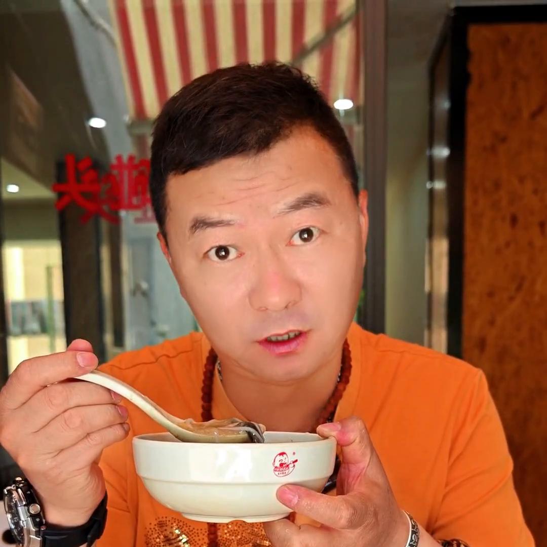 老店特色狗不理包子,中华剧院附近狗不理包子