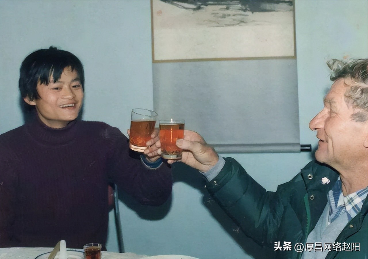 马云对于阿里巴巴来说是什么地位,马云凭什么能掌控阿里巴巴