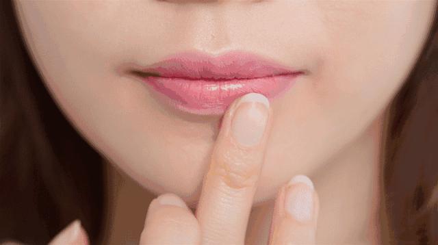 唇纹消失术,唇纹消失术润唇膏