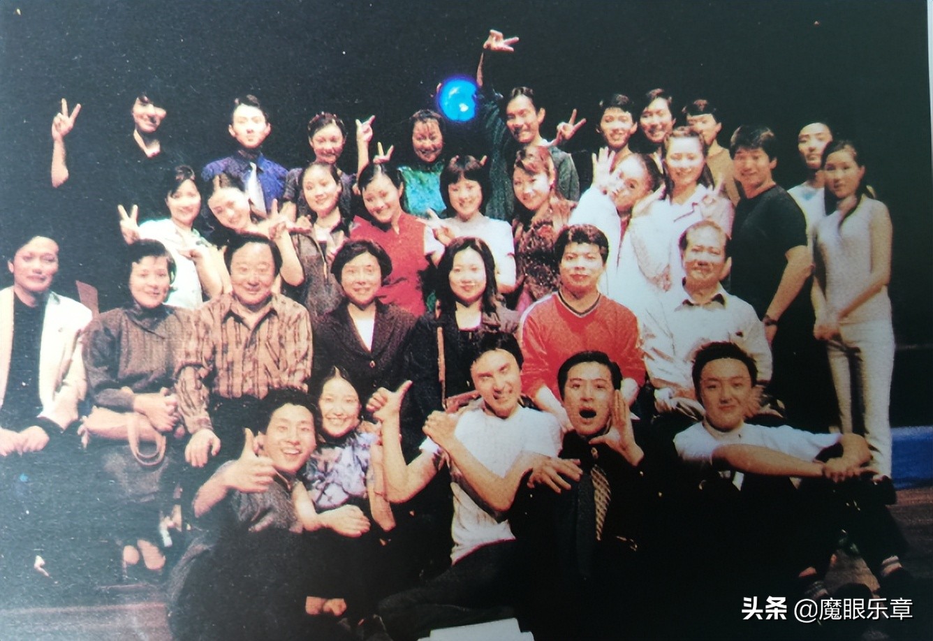 把一手好牌打烂佼佼者,把一副好牌打稀烂的人