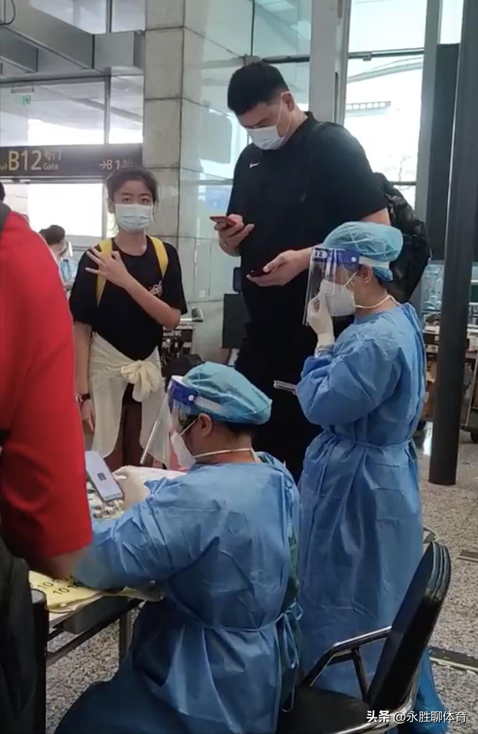 姚明13岁女儿身高近1米9,姚明10岁女儿身高真的有一米七吗