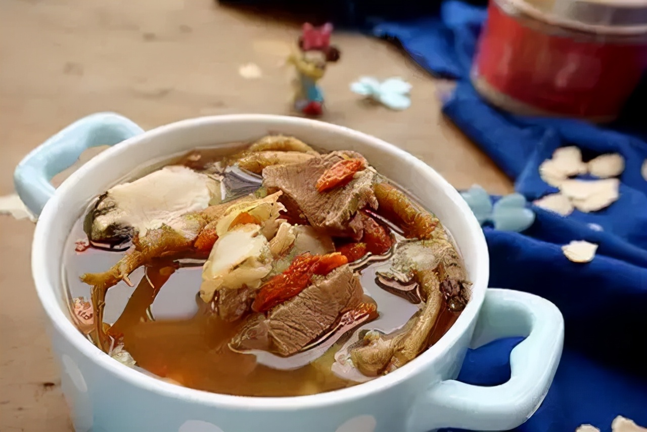 冬天食补，中医推荐这三道药膳！