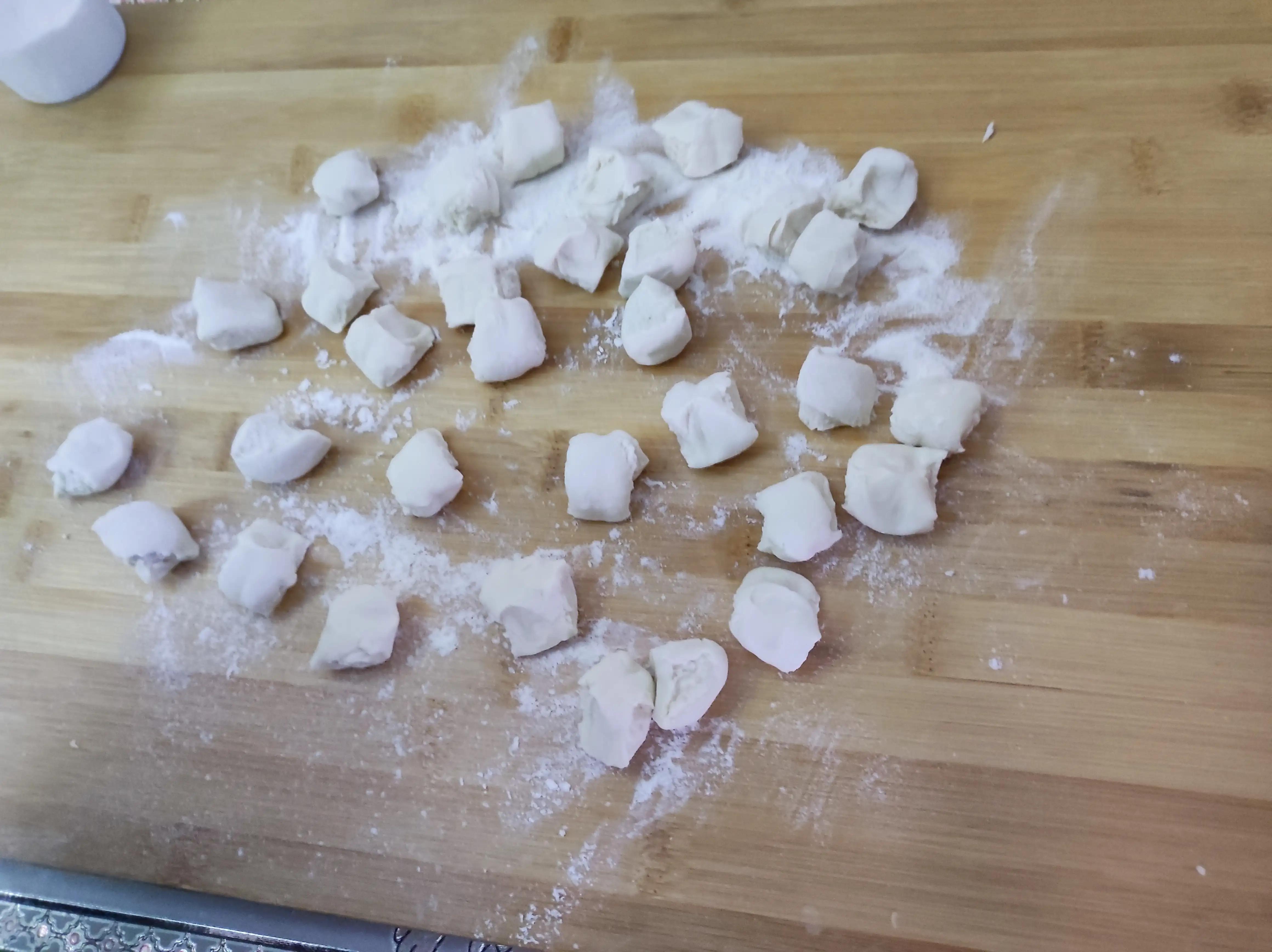 茴香素馅儿饺子,茴香馅儿的素饺子怎么包