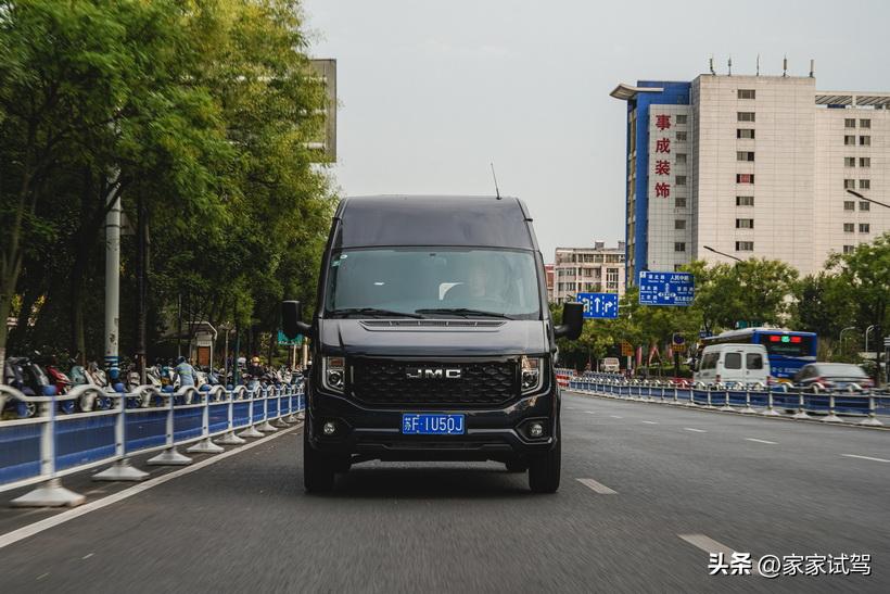 动力强操控好制动好的平民车,动力强刹车好的电动车