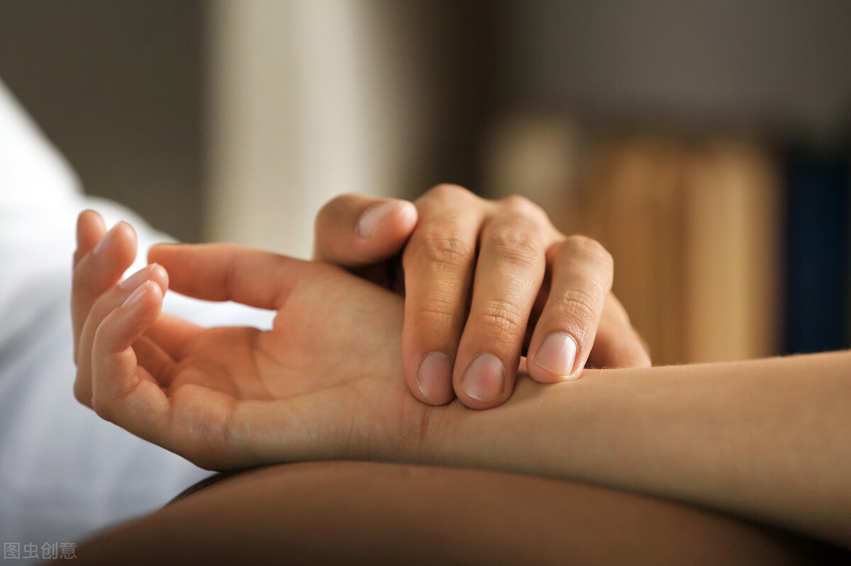 左归丸与左归饮有何区别,左归饮和左归丸功能一样吗