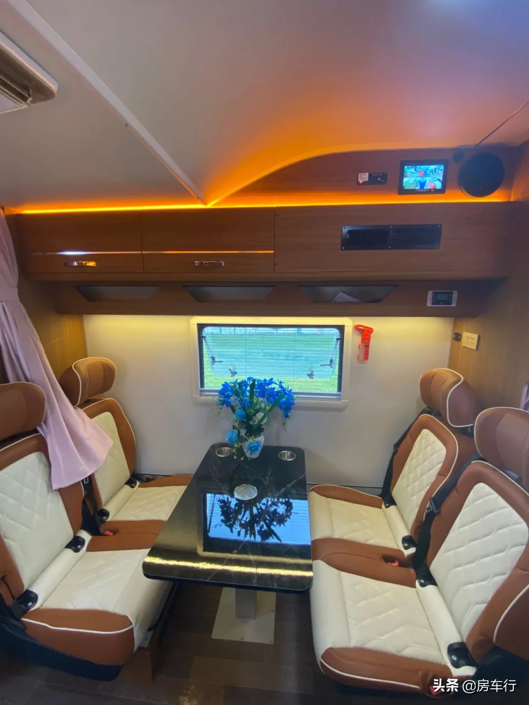 国内口碑最好的h500轻卡房车,跃进房车h500升顶房车图片