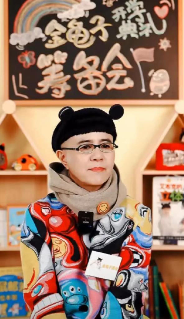 主持人王宁夫妇有孩子吗,央视主持王宁近照曝光