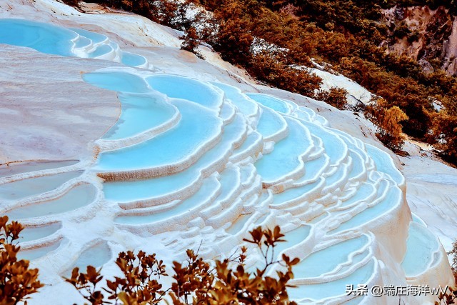 到云南昆明旅游必去的景点有哪些,云南香格里拉旅游攻略必去景点