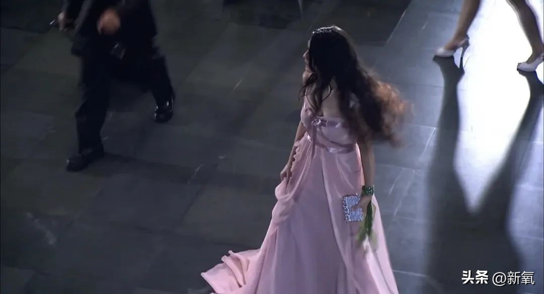 如何正确面对薄情的女人,和薄情的女子谈恋爱什么感觉