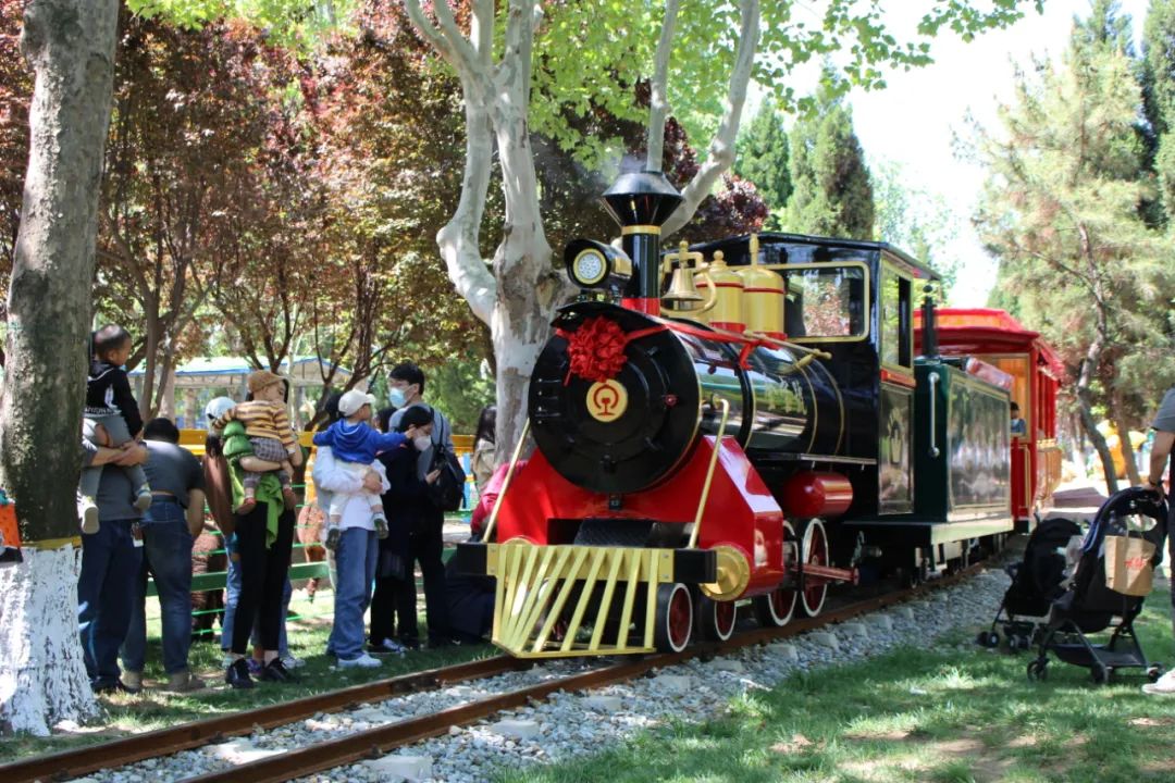 逛吃逛吃歌曲,逛吃逛吃