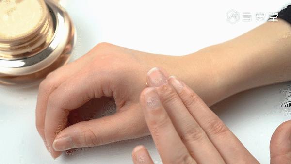 四款很火的平价大碗面霜测评 (大牌抗老面霜推荐排行榜第一名)