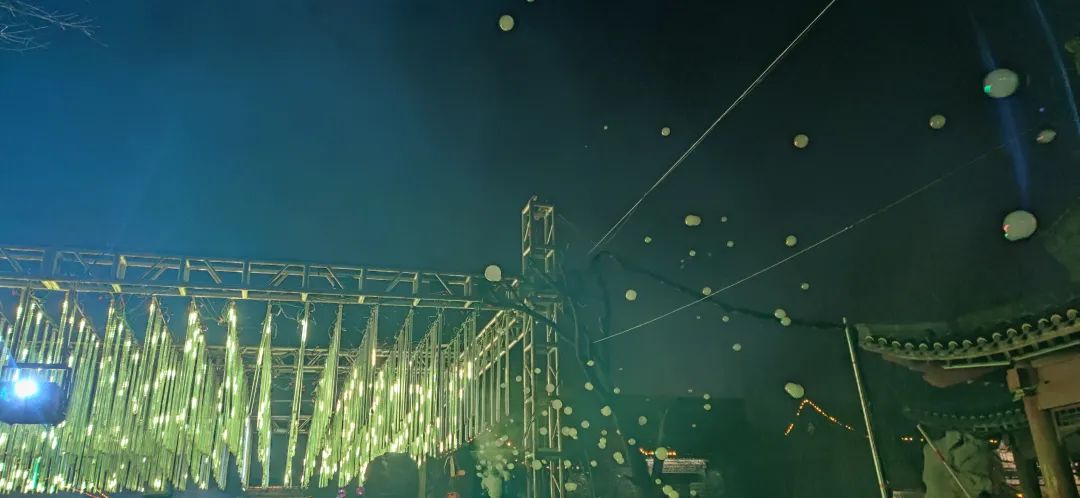 聊城灯光秀什么时候开始,聊城光岳楼今晚灯光秀几点上演