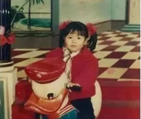 奚梦瑶婚后越来越富态了,奚梦瑶婚后首亮相