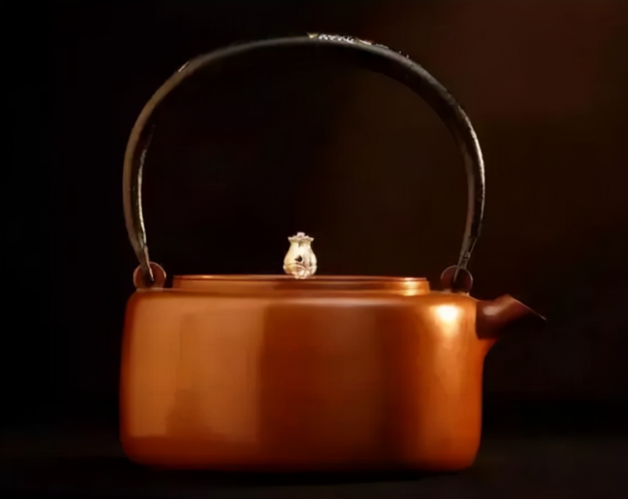 年轻人白头发缺少哪种营养,白头发越来越多是缺少什么营养吗