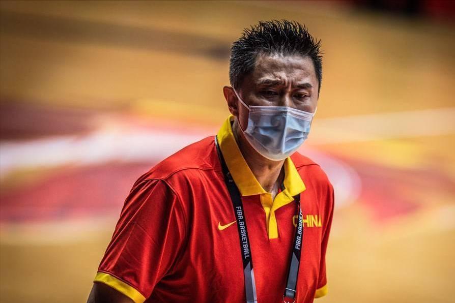 前中国男篮队长，8次获得CBA冠军，34岁还能帮助男篮击败伊朗队