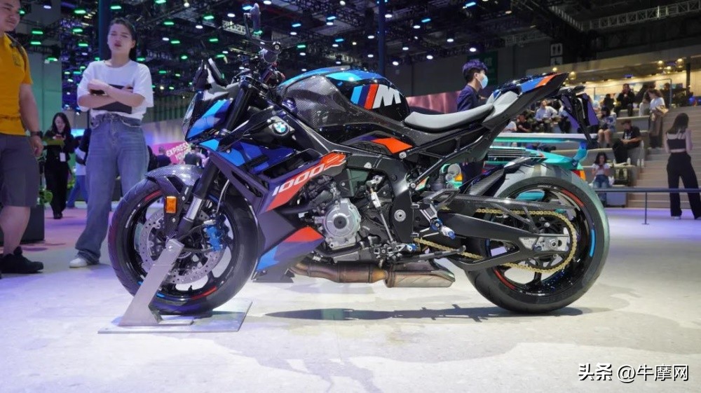 国产v4巡航,国产v型4缸巡航车