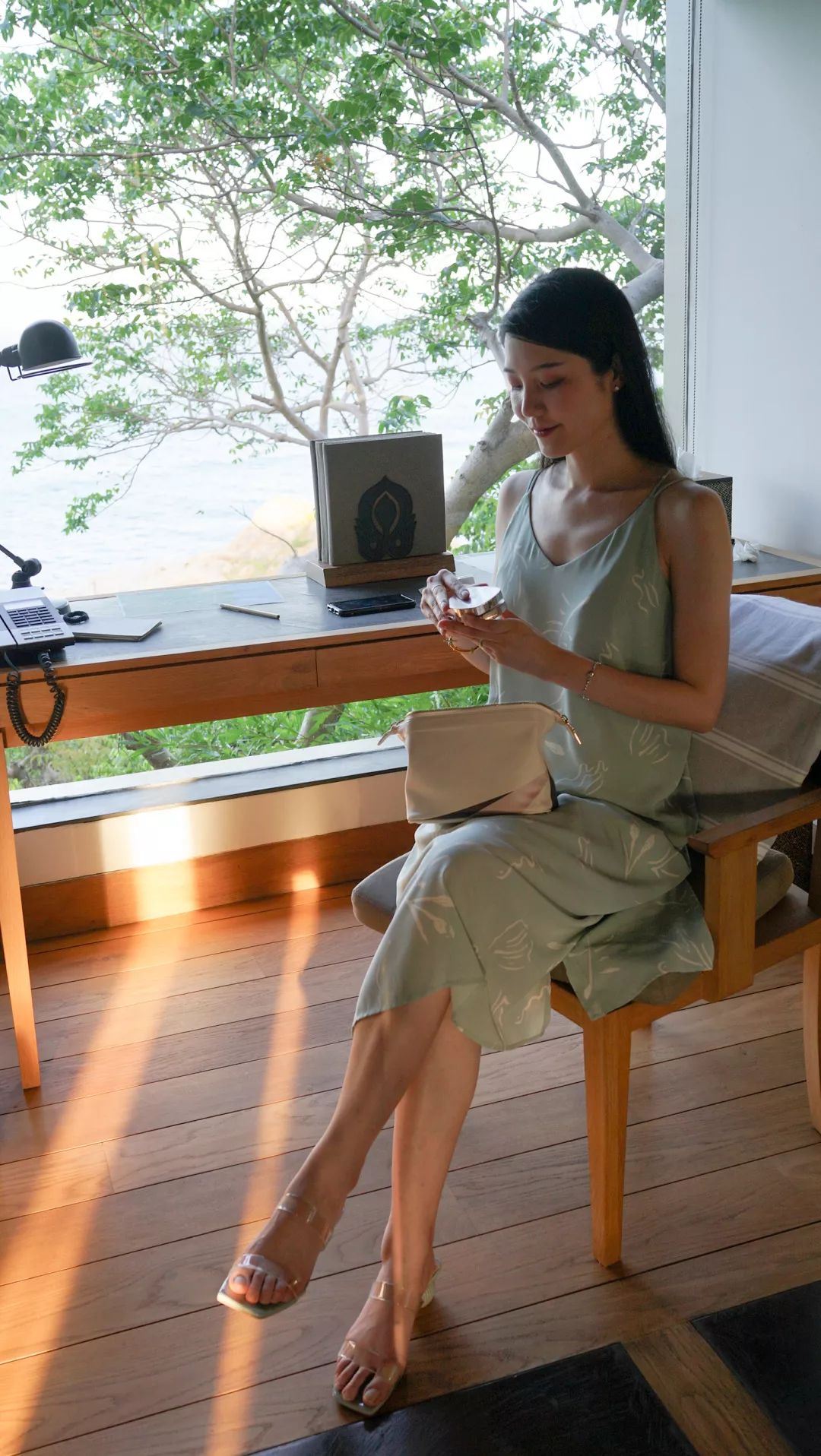 从广州到越南胡志明要多长时间,从广州到越南河内坐飞机几个小时