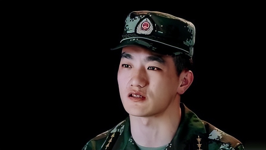 张馨予:被渣两次,深陷“野模”风波,却摇身一变成“最美军嫂”