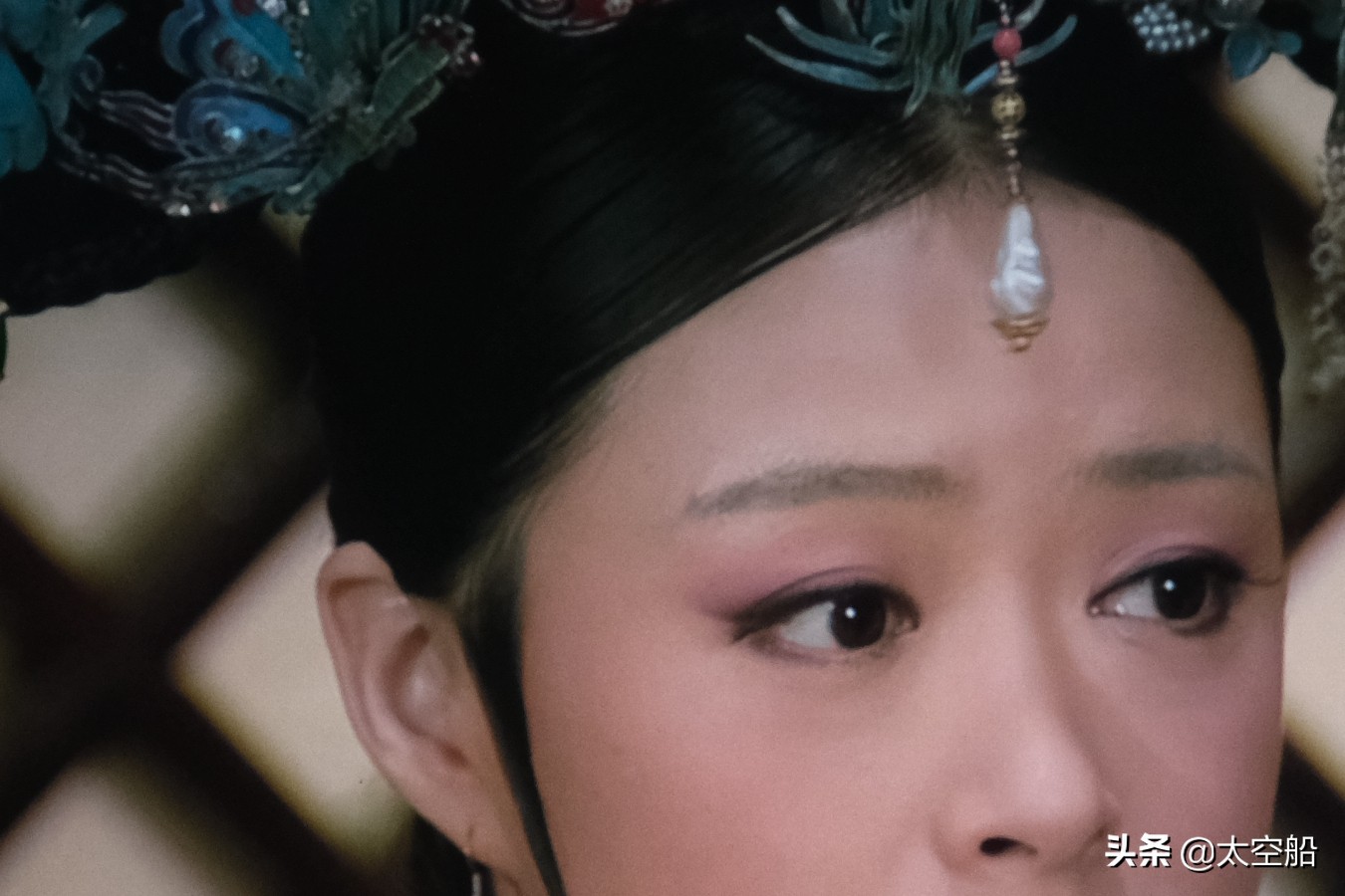 泰捷weboxt1投影仪评测视频,泰捷weboxt1参数