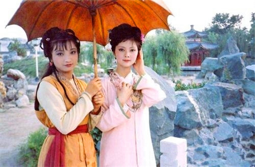 宝钗优点,宝钗真的有金吗