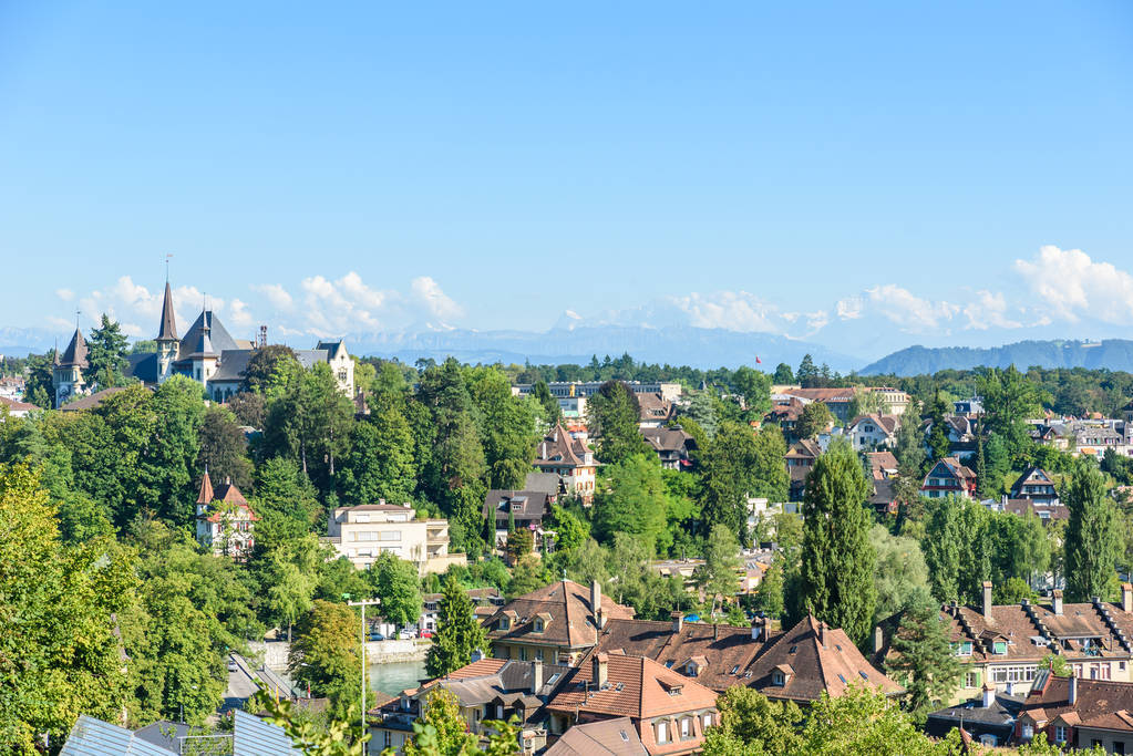 瑞士是怎样一个国家,瑞士是个怎样的国家