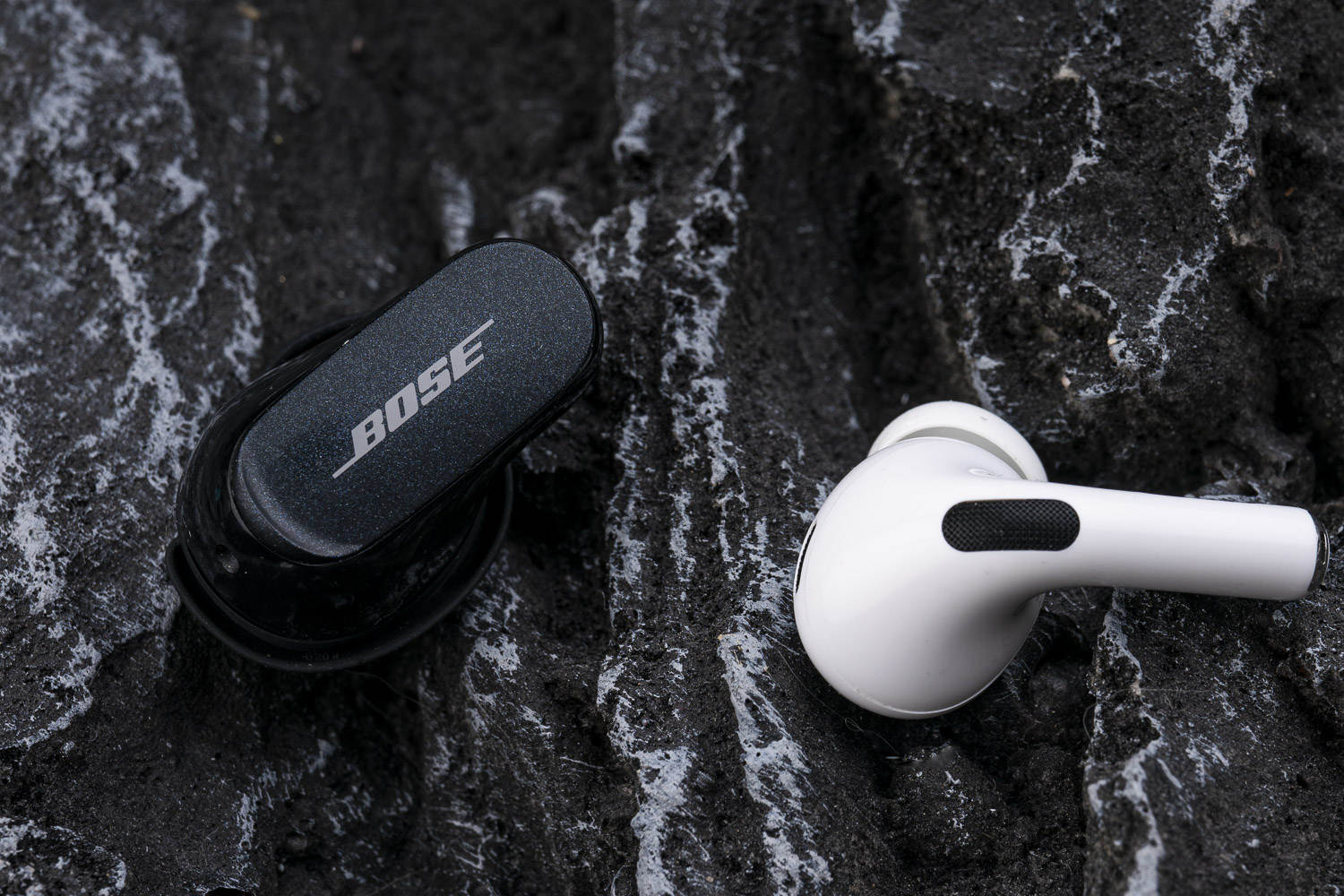 bose三代和airpodspro2代对比,boseqc3和airpodspro2降噪哪个好