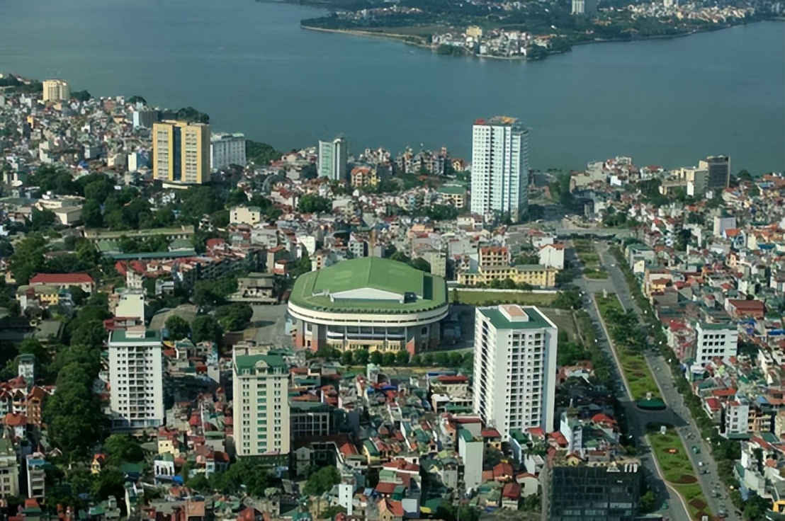 越南将转向中国？亲中派武文赏当选越南国家主席，*美亲**派败局已定