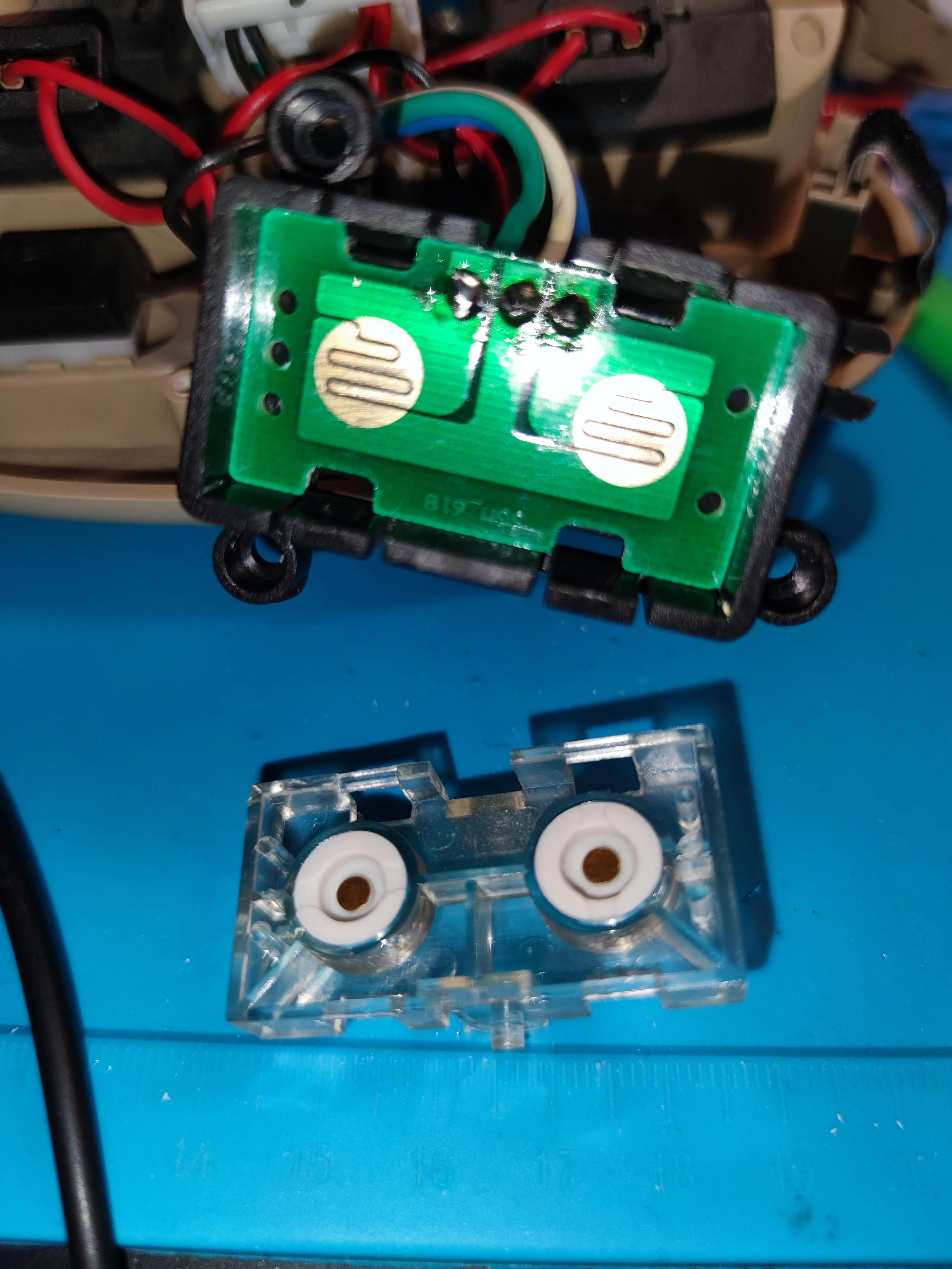 09年别克凯越天窗开关无反应,别克凯越方向盘喇叭按钮接触不良