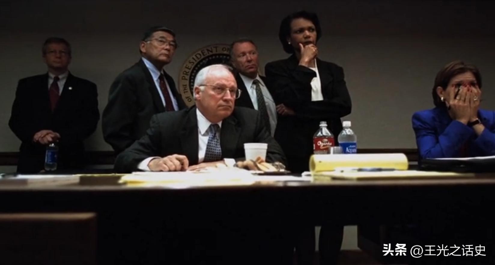 我不为911哭泣，因为我不是美国人；我也不会嘲笑911，因为我是人