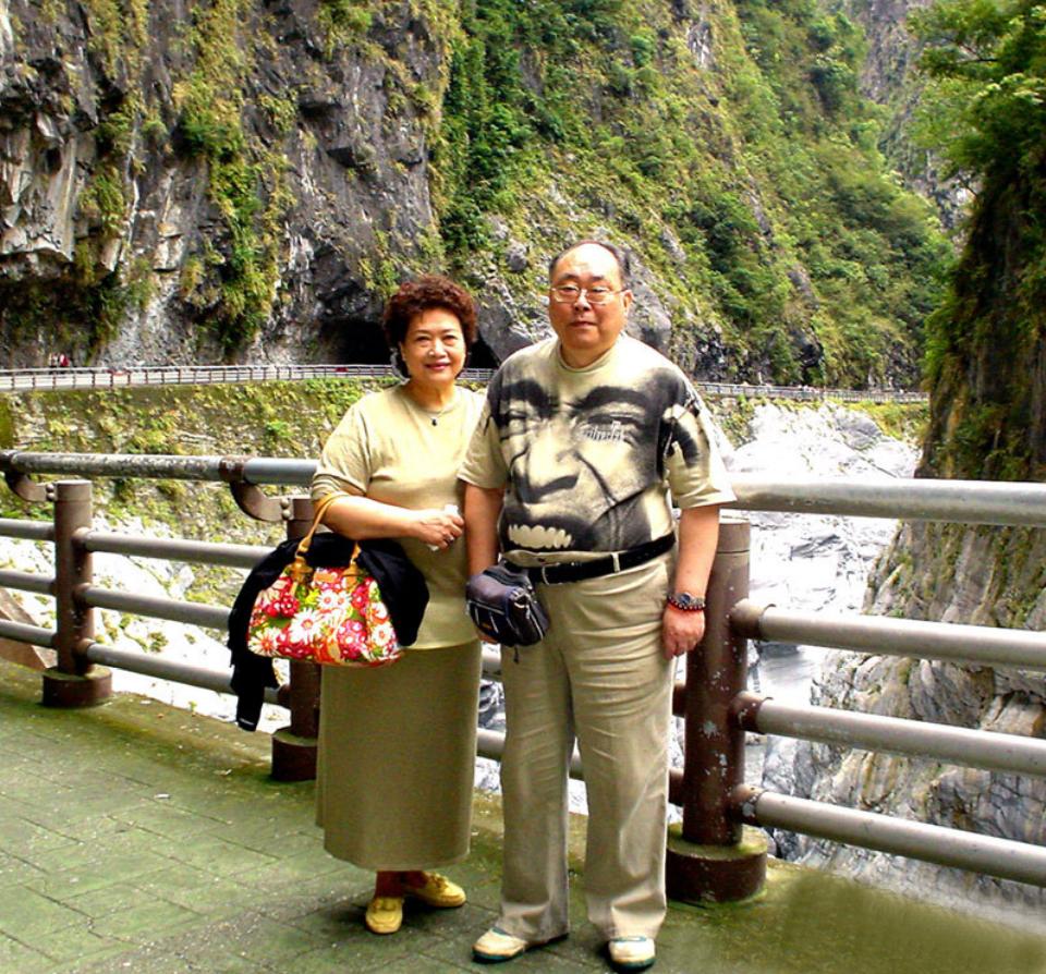 东方夜莺朱逢博完整版,东方夜莺朱逢博图片