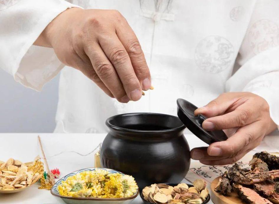 走近中医在线阅读,中医治甲状腺功能减退