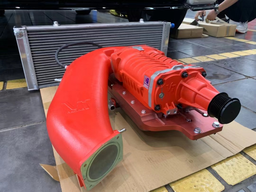 沙漠王子途乐中东版,沙漠王子途乐阿拉善