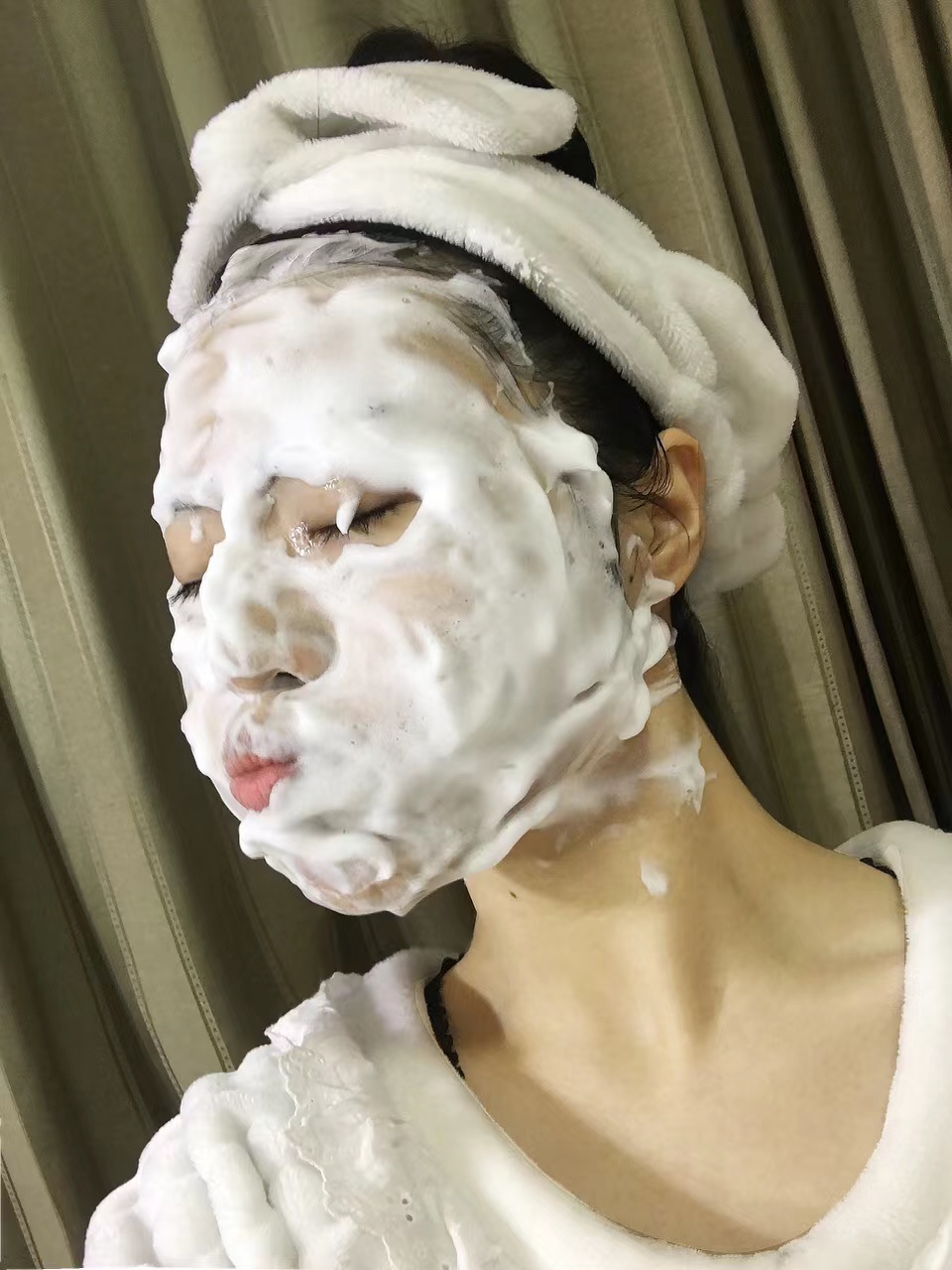 35岁以上女性如何摆脱大妈感,40岁大妈如何护肤