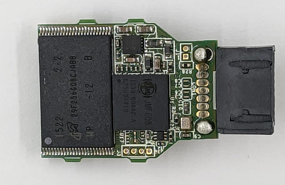鸟枪换炮，老的IDE44针并口机械硬盘更换为44针并口固态硬盘