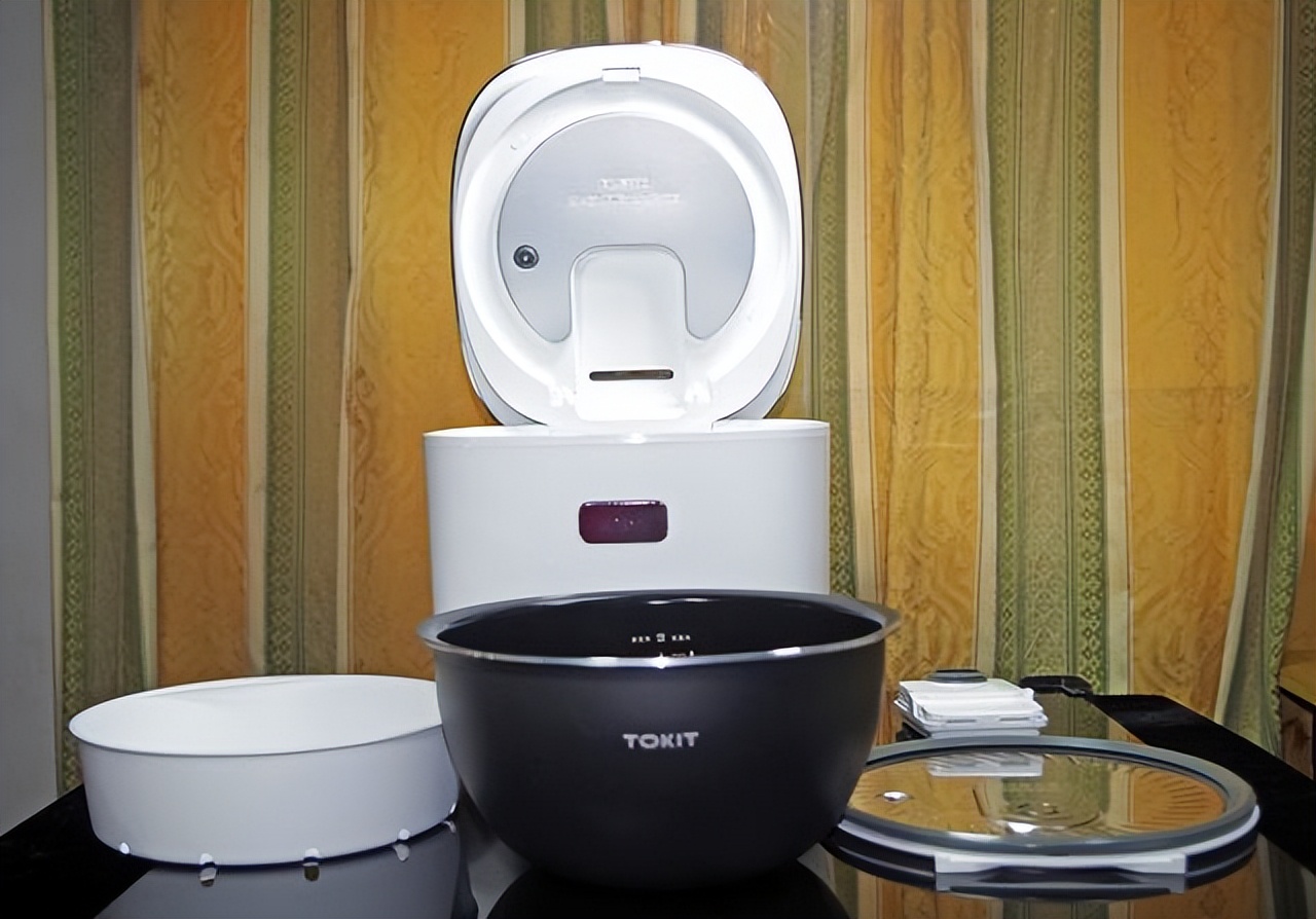 电饭煲贵的和便宜的什么区别,电饭煲贵的和便宜的有什么区别