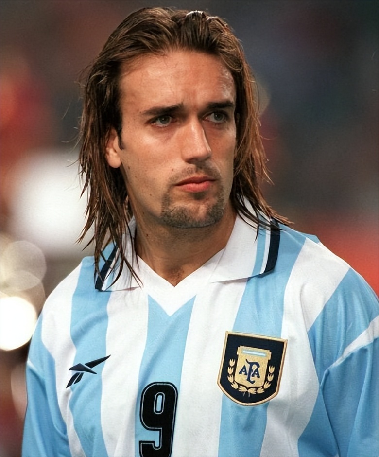 大罗自认最佳进球,大罗评价最佳阵容