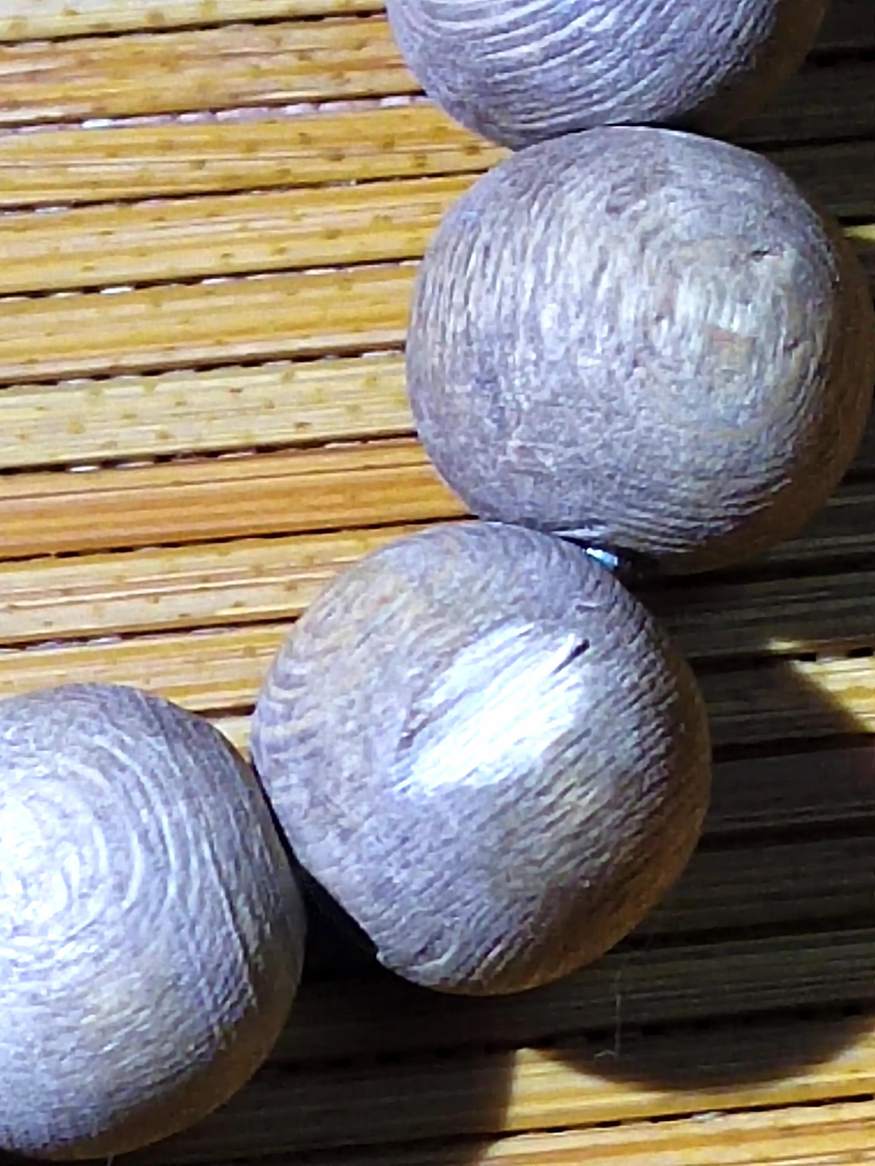 沉香奇楠讲解,奇楠沉香茶和奇楠沉香木